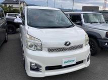 2011 Toyota Voxy