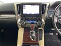 2017 Toyota Alphard Hybrid