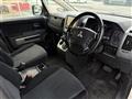 2011 Mitsubishi Delica D5
