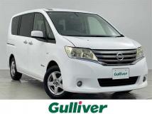 2013 Nissan Serena