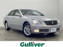 2004 Toyota Crown Royal Series
