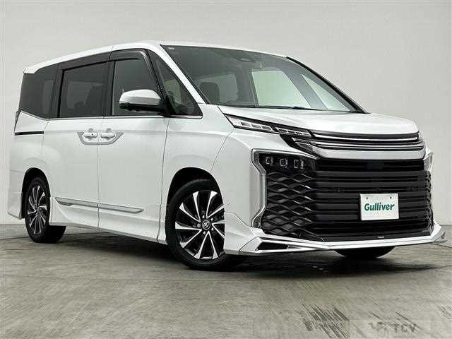 2025 Toyota Voxy