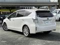 2013 Toyota PRIUS α