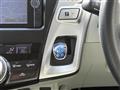 2013 Toyota PRIUS α
