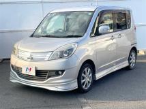 2013 Mitsubishi Delica D2