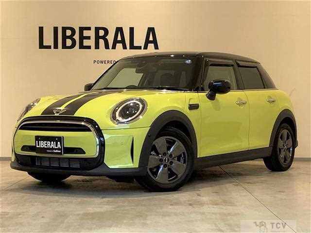 2022 BMW MINI