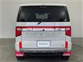 2021 Mitsubishi Delica D5