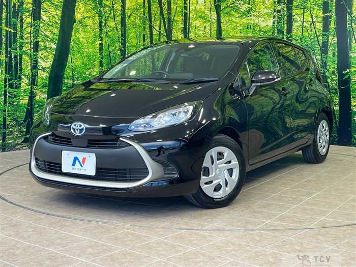 2024 Toyota AQUA