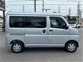 2022 Daihatsu Hijet Cargo