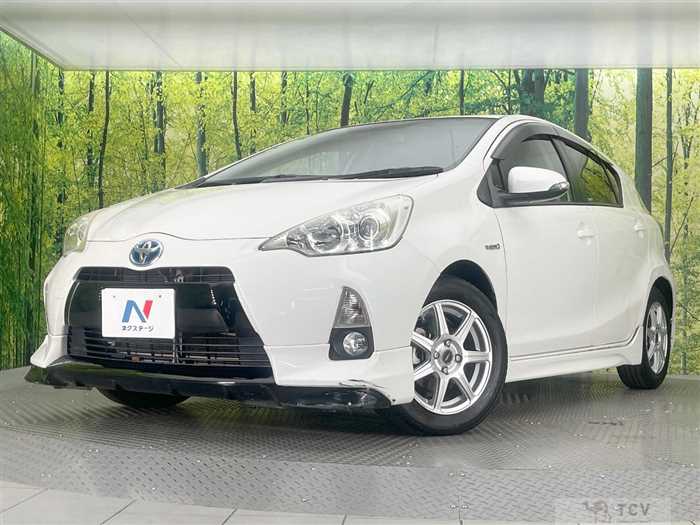 2013 Toyota AQUA