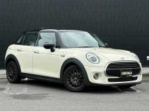 2021 BMW MINI