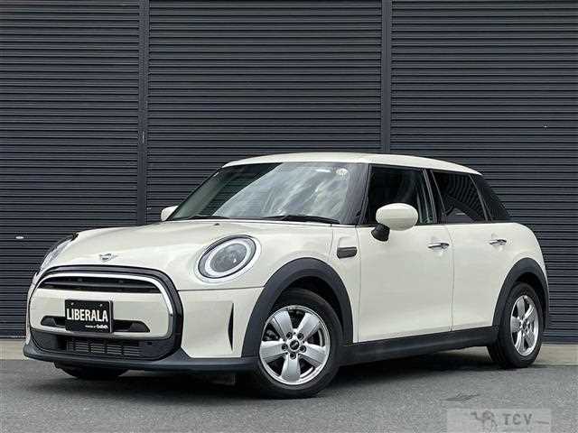 2022 BMW MINI
