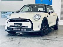 2022 BMW MINI