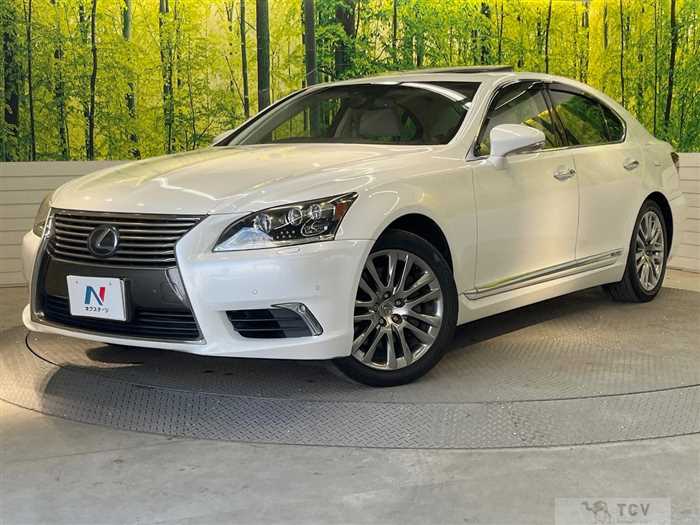 2015 Lexus LS