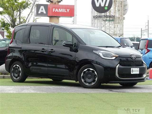 2023 Toyota Sienta
