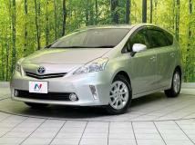 2012 Toyota PRIUS α