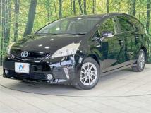 2014 Toyota PRIUS α