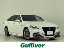 2018 Toyota Crown Hybrid