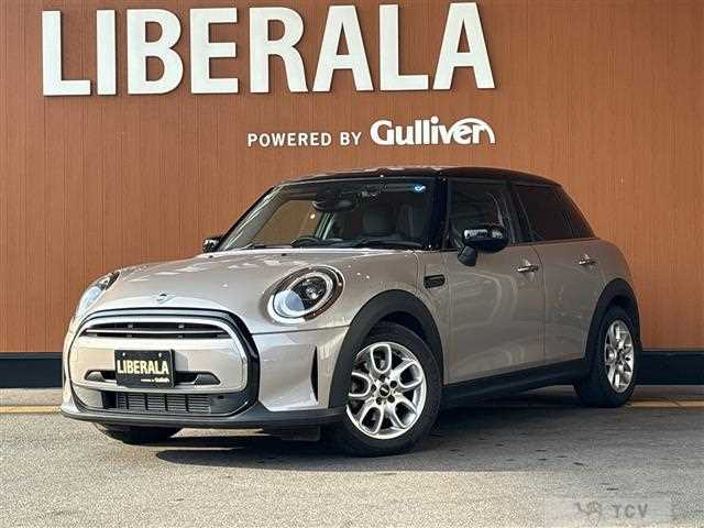 2022 BMW MINI