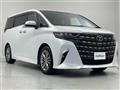 2023 Toyota Alphard Hybrid