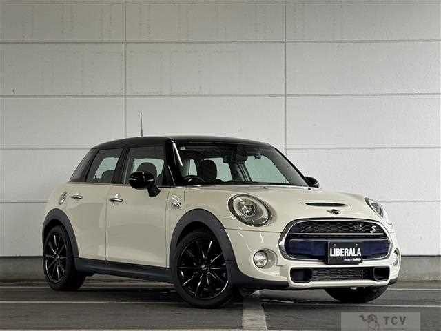 2018 BMW MINI