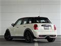 2018 BMW MINI