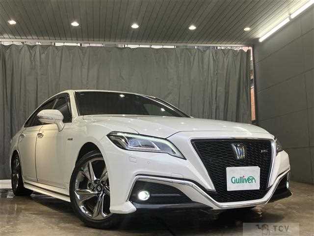 2018 Toyota Crown Hybrid