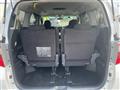 2010 Toyota Alphard