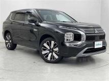 2024 Mitsubishi OUTLANDER PHEV