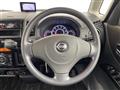 2011 Nissan ROOX