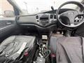 2005 Mazda MPV