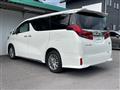 2022 Toyota Alphard Hybrid