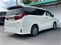 2022 Toyota Alphard Hybrid