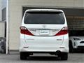 2013 Toyota Alphard