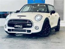 2020 BMW MINI