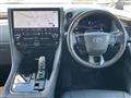 2024 Toyota Alphard Hybrid