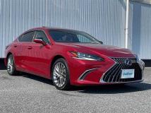 2022 Lexus ES