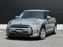 2022 BMW MINI
