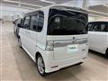 2012 Daihatsu Tanto