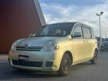 2010 Toyota Sienta