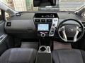 2012 Toyota PRIUS α