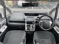 2010 Toyota Noah