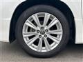 2009 Toyota Alphard