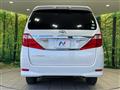 2014 Toyota Alphard