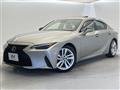 2022 Lexus IS