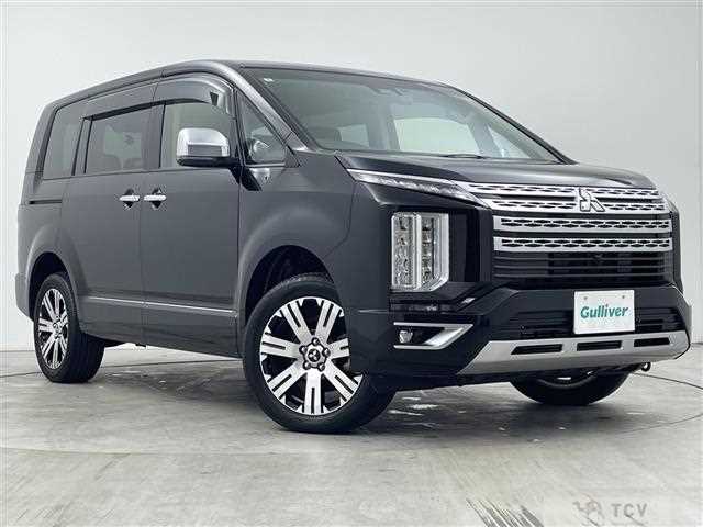 2020 Mitsubishi Delica D5