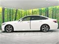 2018 Toyota Crown Hybrid