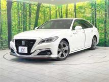 2018 Toyota Crown Hybrid
