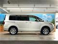 2013 Mitsubishi Delica D5