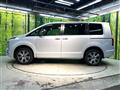 2023 Mitsubishi Delica D5
